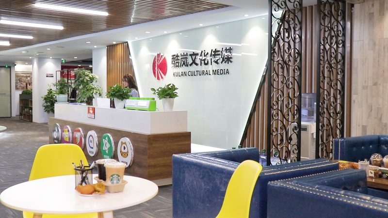 碳纤维短视频三脚架报价